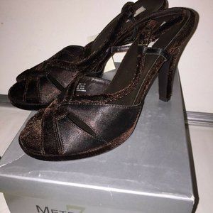 metro women heels
